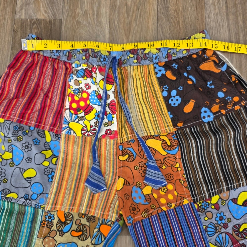 Kathmandu Imports Mushroom Patchwork Shorts XL Nepal Cotton Boho Hippie Unisex - Picture 8 of 12